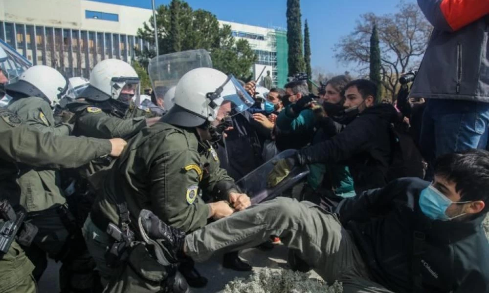 Θεσσαλονίκη: Ελεύθεροι οι 31 συλληφθέντες του ΑΠΘ